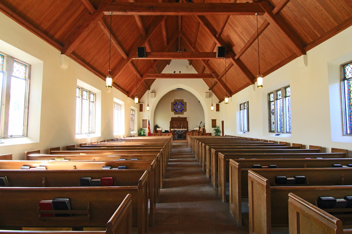 Como funcionam os ministérios em nossa igreja